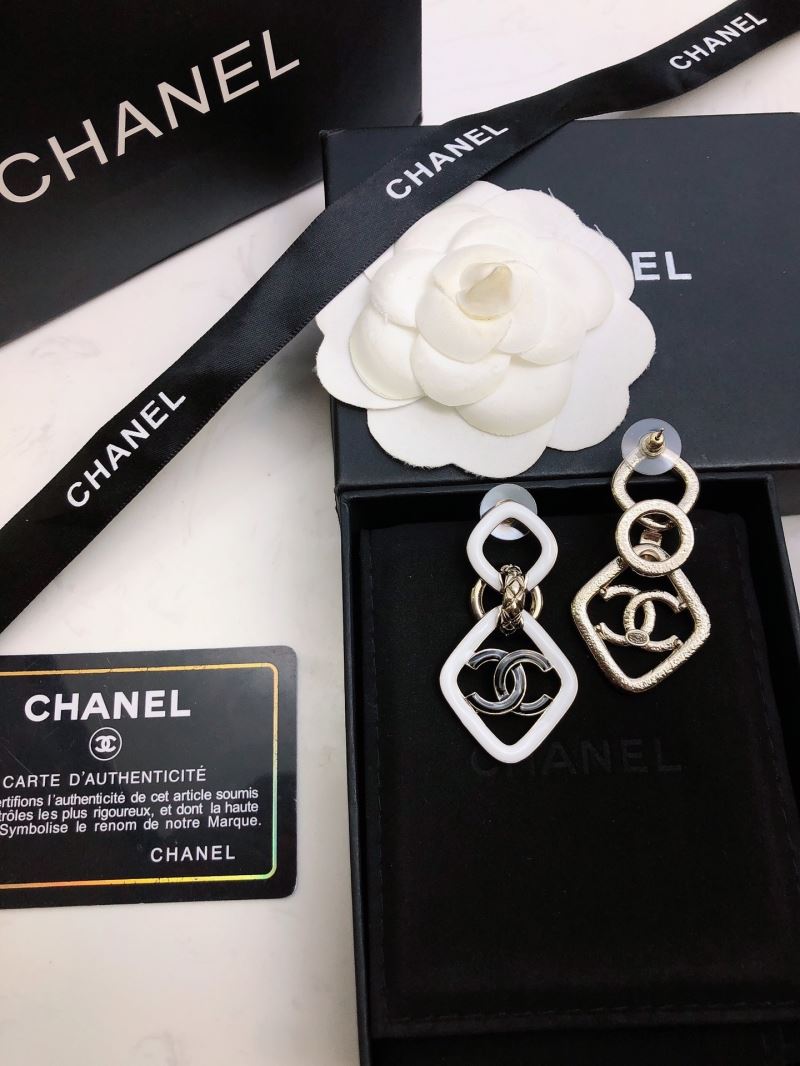 Ch**el earrings